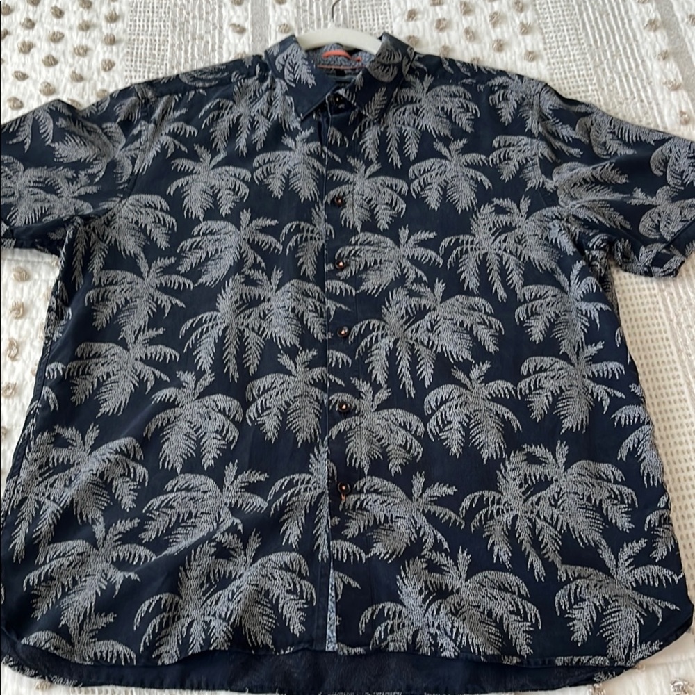Ted Baker London Blue and White Casual Button Down Shirt